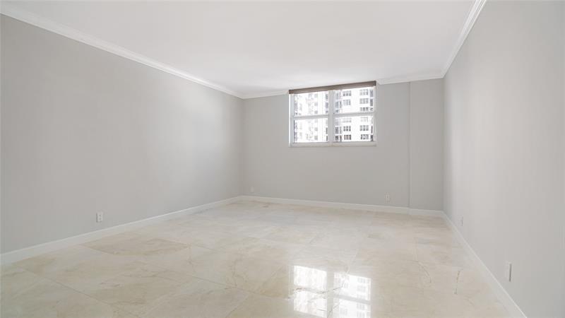 Image 20 of 42 For 4250 Galt Ocean Dr  4j