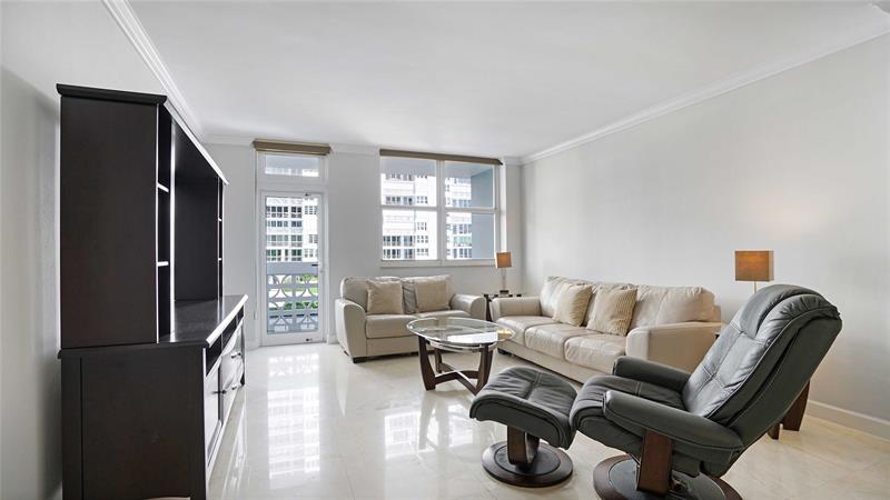 Image 6 of 42 For 4250 Galt Ocean Dr  4j