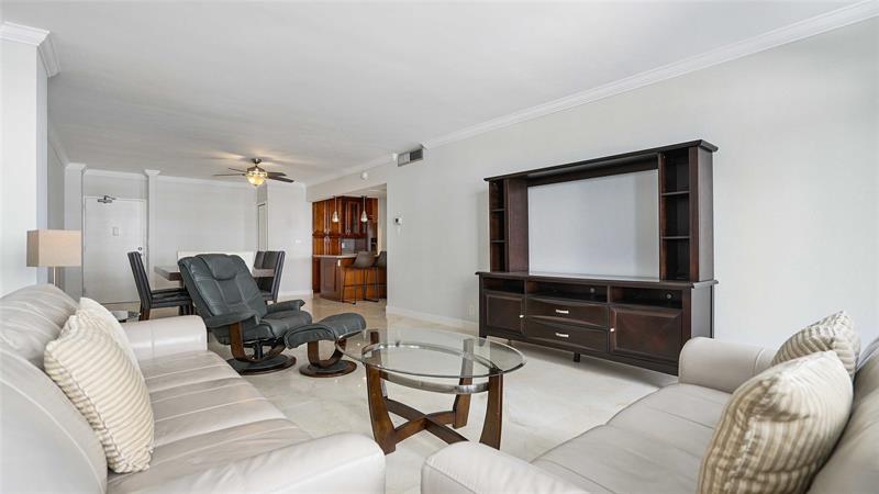 Image 8 of 42 For 4250 Galt Ocean Dr  4j