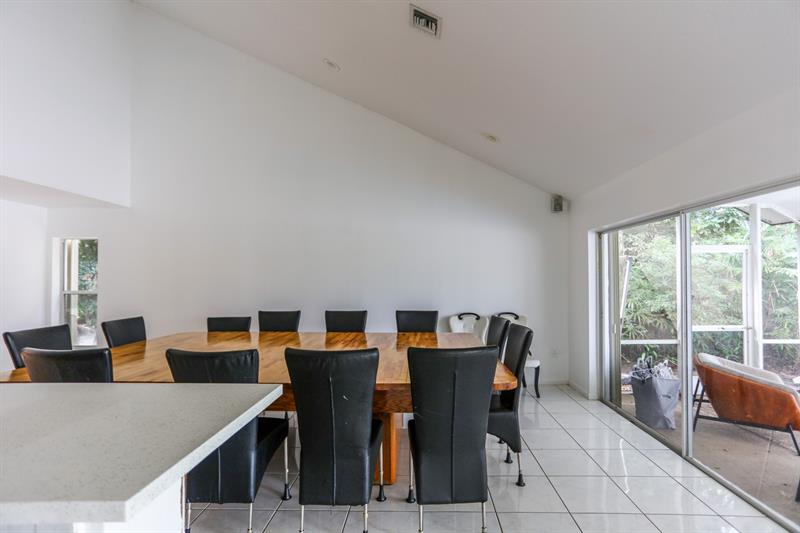 Image 10 of 41 For 5317 67th Ave