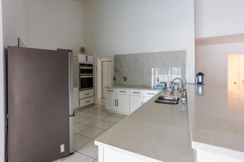 Image 11 of 41 For 5317 67th Ave