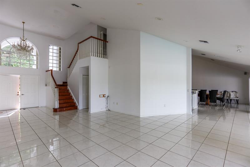 Image 13 of 41 For 5317 67th Ave