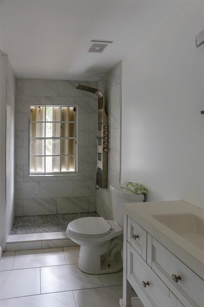 Image 18 of 41 For 5317 67th Ave