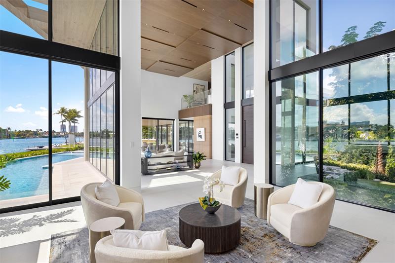 Image 21 of 99 For 625 San Marco Dr