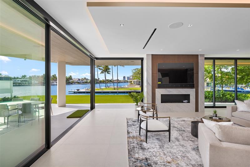 Image 29 of 99 For 625 San Marco Dr