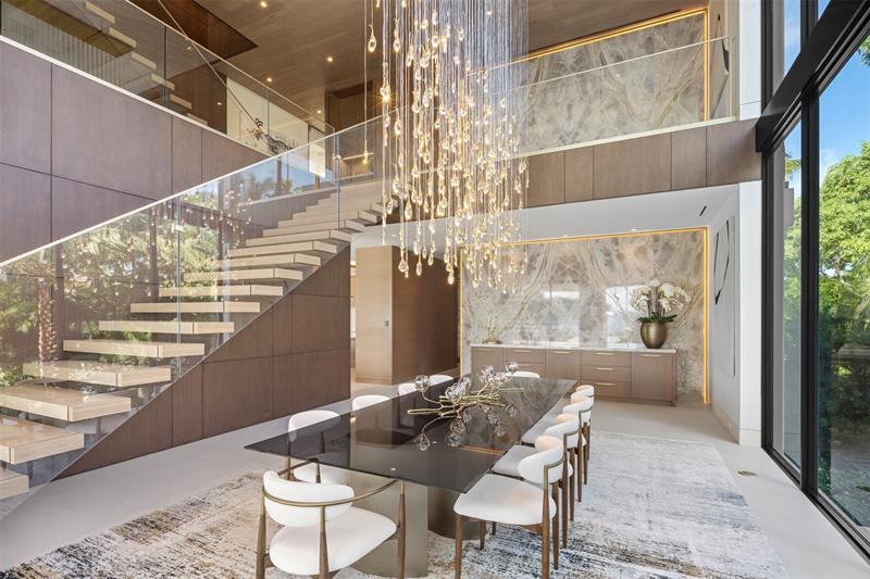 Image 32 of 99 For 625 San Marco Dr