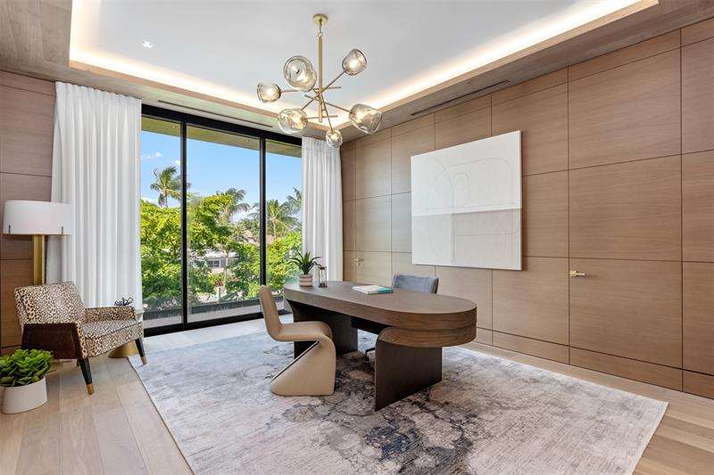 Image 59 of 99 For 625 San Marco Dr