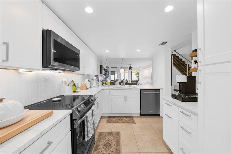 Image 6 of 24 For 4260 70th Ter  4260