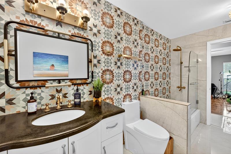 Image 26 of 37 For 10775 40th St