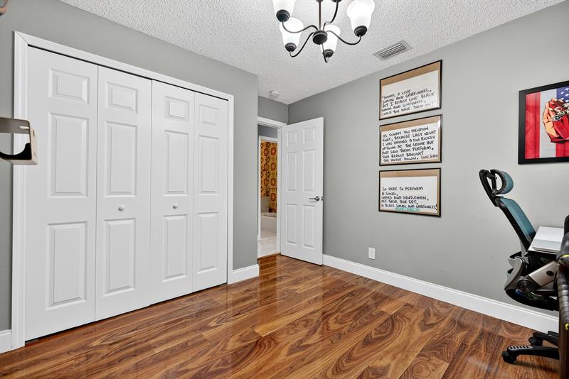 Image 30 of 37 For 10775 40th St