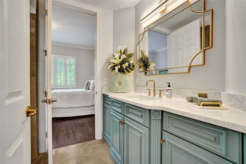 Image 14 of 100 For 6454 93rd Dr