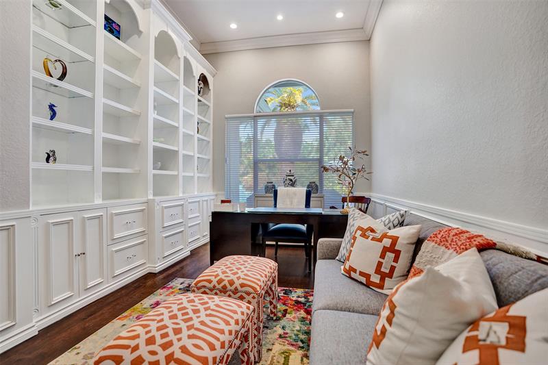 Image 20 of 100 For 6454 93rd Dr
