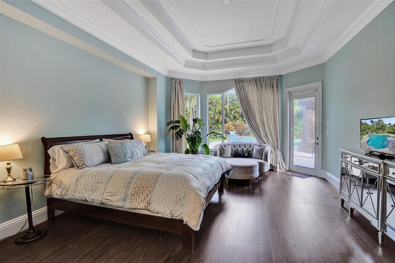 Image 28 of 100 For 6454 93rd Dr