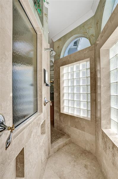Image 38 of 100 For 6454 93rd Dr