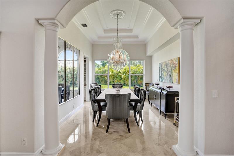 Image 41 of 100 For 6454 93rd Dr