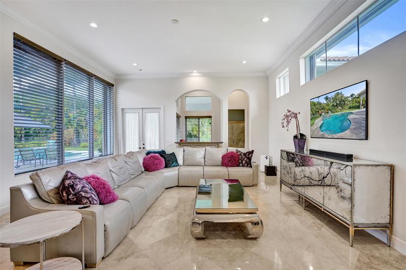 Image 50 of 100 For 6454 93rd Dr