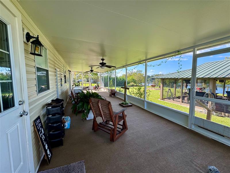 Image 13 of 35 For 19580 80th Dr