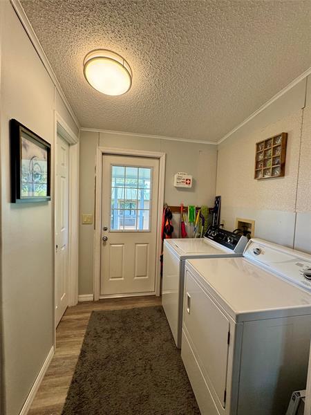 Image 17 of 35 For 19580 80th Dr