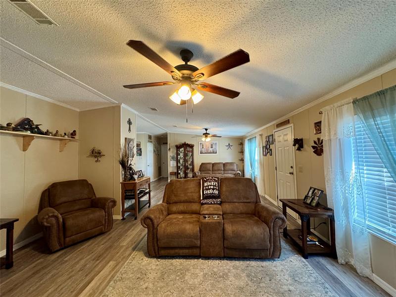 Image 25 of 35 For 19580 80th Dr