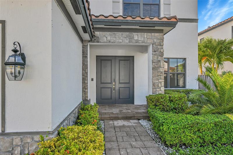 Image 3 of 44 For 25241 118th Ave