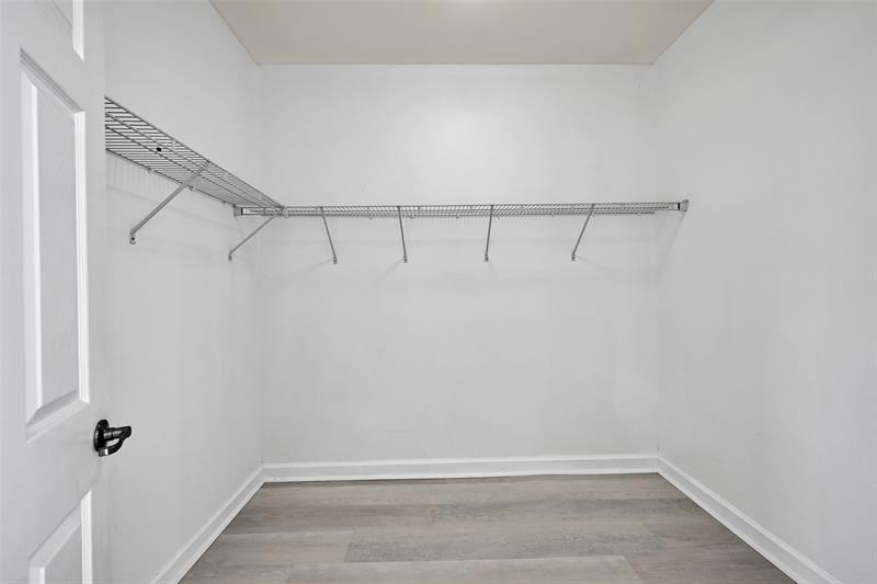 Image 33 of 44 For 25241 118th Ave