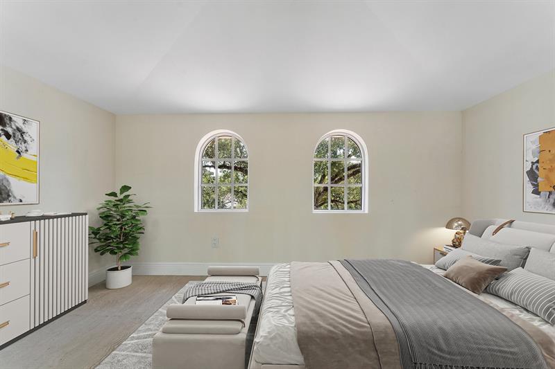 Image 11 of 56 For 921 17th St  