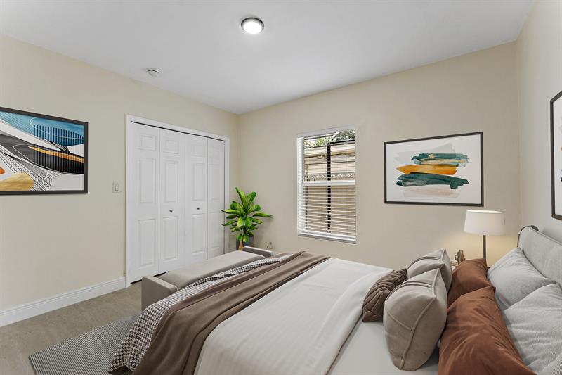 Image 9 of 56 For 921 17th St  