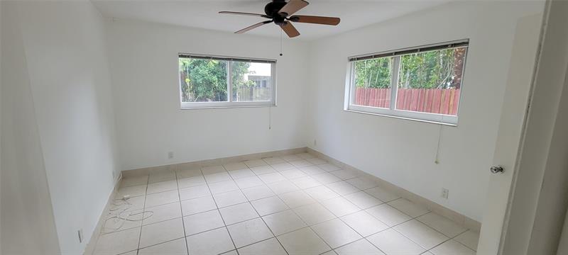 Image 6 of 12 For 200 9th St  2