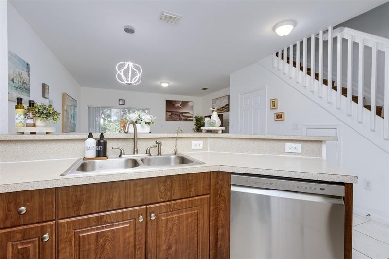 Image 7 of 41 For 5545 Monte Carlo Pl  5545