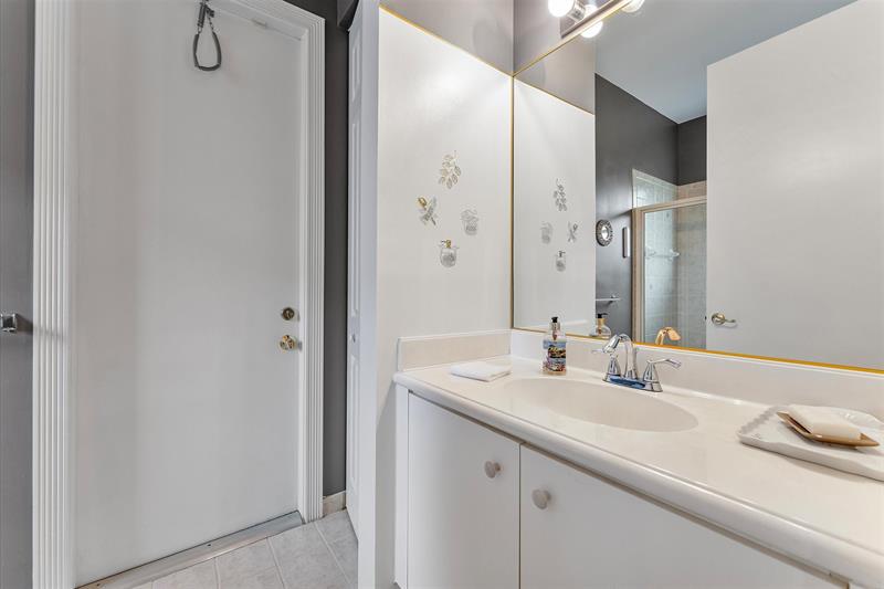 Image 20 of 64 For 5037 119th Ter