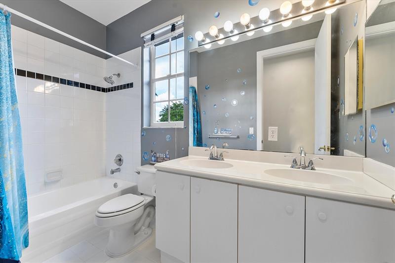 Image 36 of 64 For 5037 119th Ter