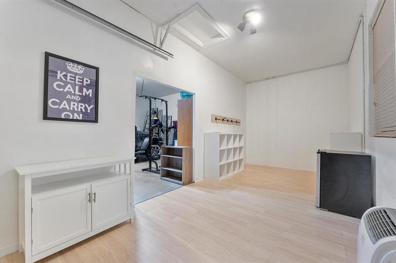 Image 39 of 64 For 5037 119th Ter