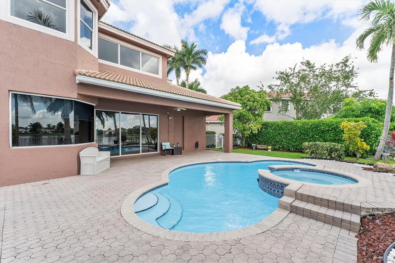 Image 43 of 64 For 5037 119th Ter