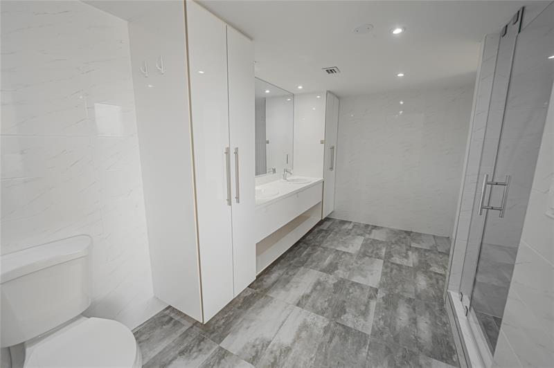 Image 53 of 53 For 468 Golden Isles Dr  402