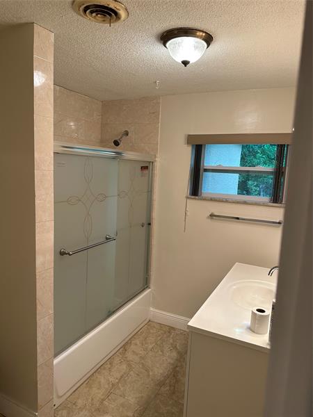 Image 6 of 13 For 3513 33rd St