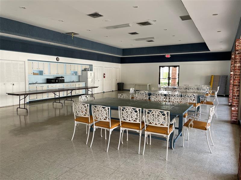 Image 41 of 41 For 604 2nd St  117