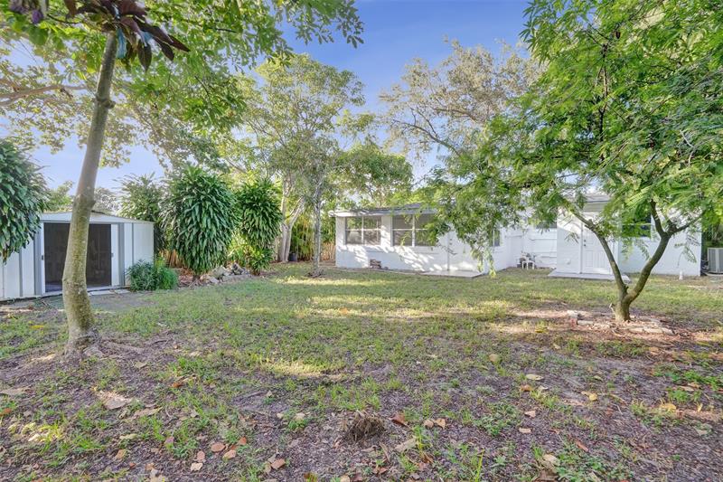 Image 24 of 25 For 6092 24th Ct