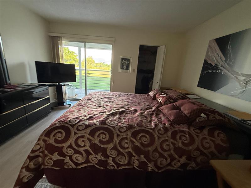 Image 6 of 12 For 2802 Victoria Way  M2