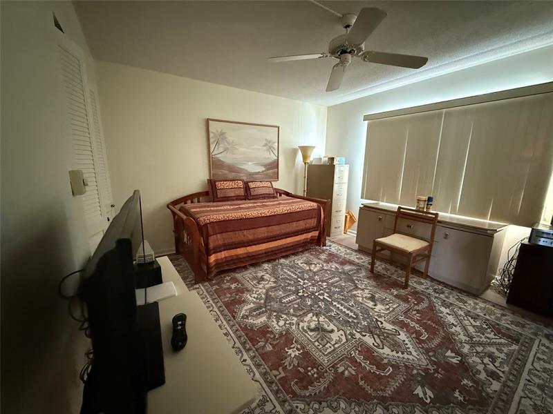 Image 8 of 12 For 2802 Victoria Way  M2