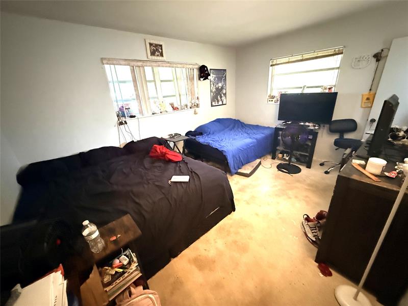 Image 6 of 7 For 401 1st Ave  