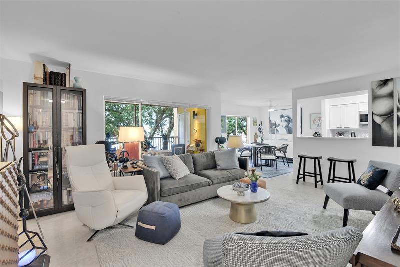 Image 2 of 66 For 2465 33  1509