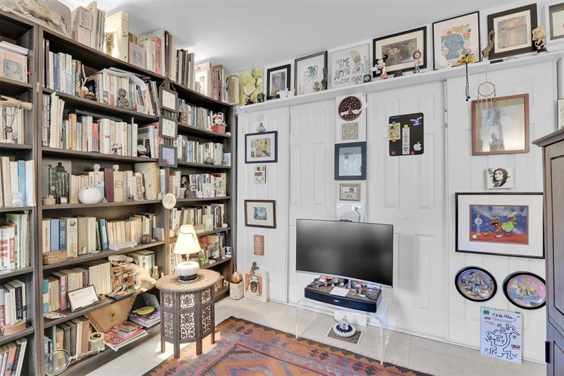 Image 26 of 66 For 2465 33  1509