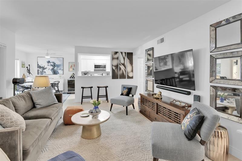 Image 3 of 66 For 2465 33  1509