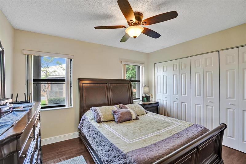 Image 31 of 81 For 6222 54th Dr