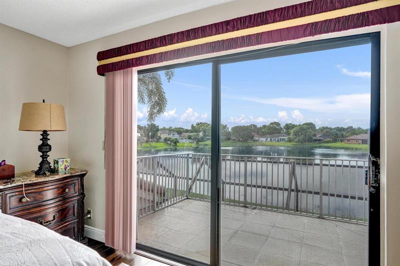 Image 48 of 81 For 6222 54th Dr