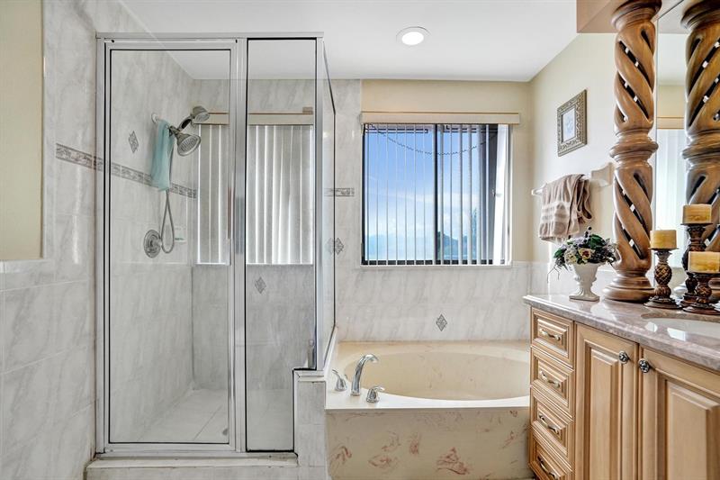 Image 52 of 81 For 6222 54th Dr