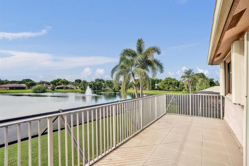 Image 53 of 81 For 6222 54th Dr