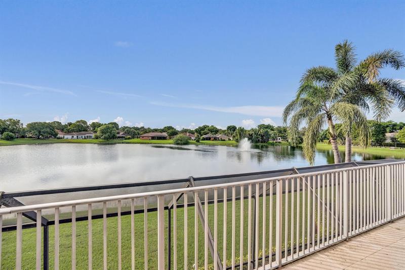 Image 58 of 81 For 6222 54th Dr