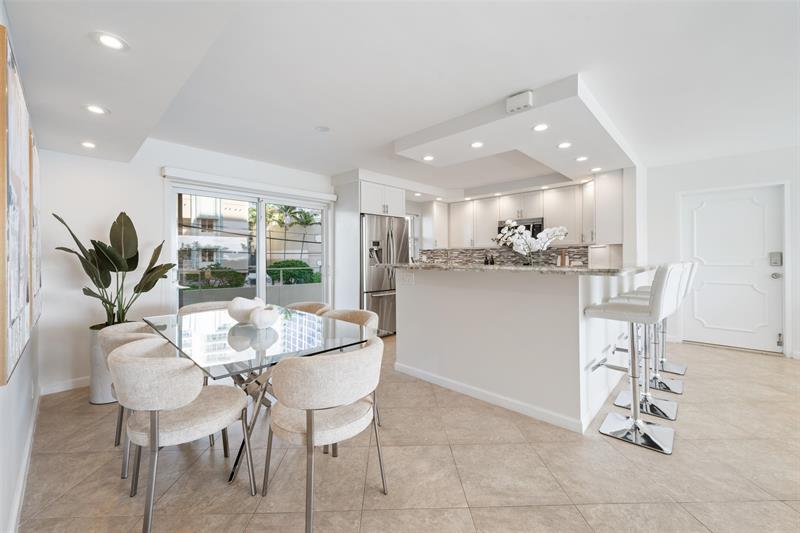 Image 13 of 36 For 215 Birch Rd  2b