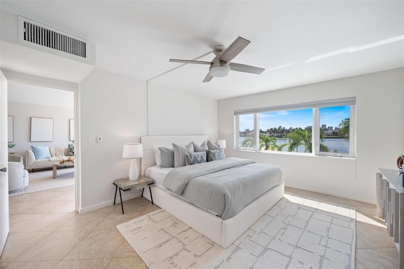 Image 19 of 36 For 215 Birch Rd  2b